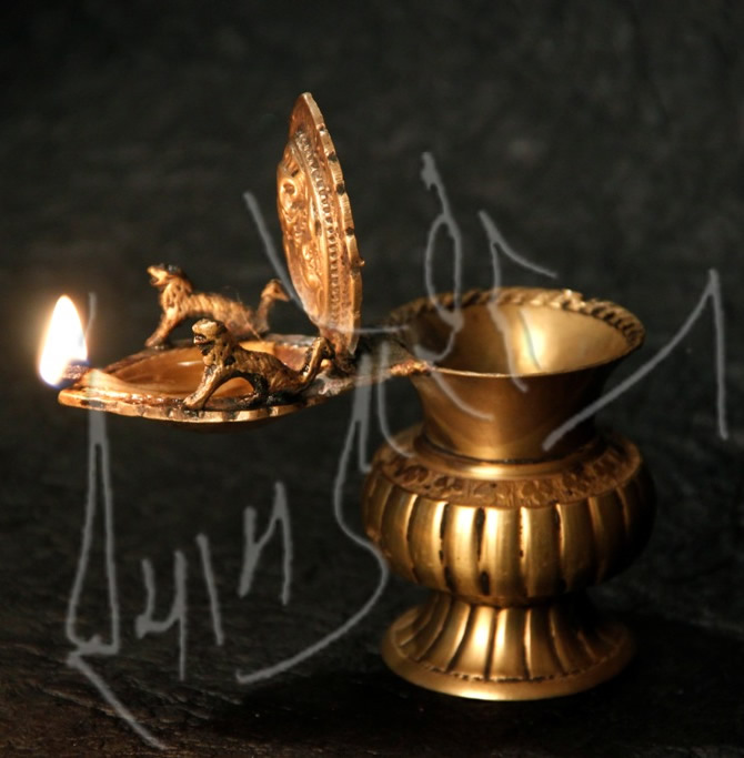 Lamp 28 – Arghyapatra Panati