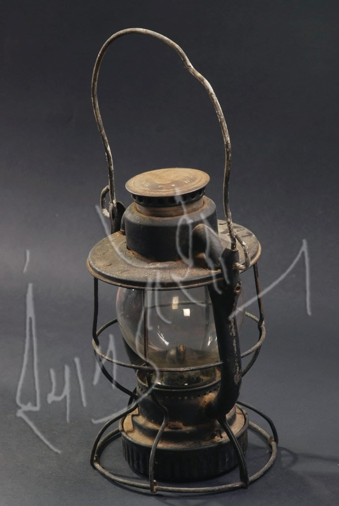 Lamp 85 – Railway lamps